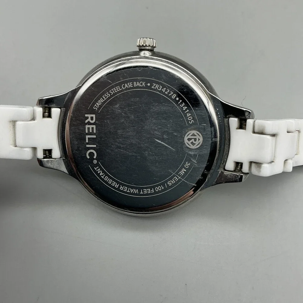 Relic Womens Watch 34mm Silver Tone White Bracelet ZR34278 New Battery 6